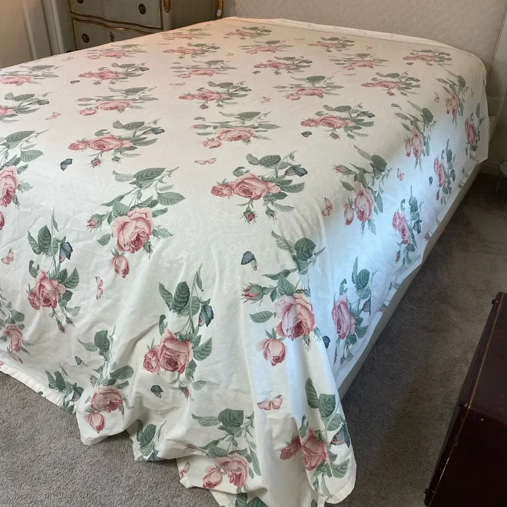 Vintage 70s Flat Sheet roses floral Cottagecore